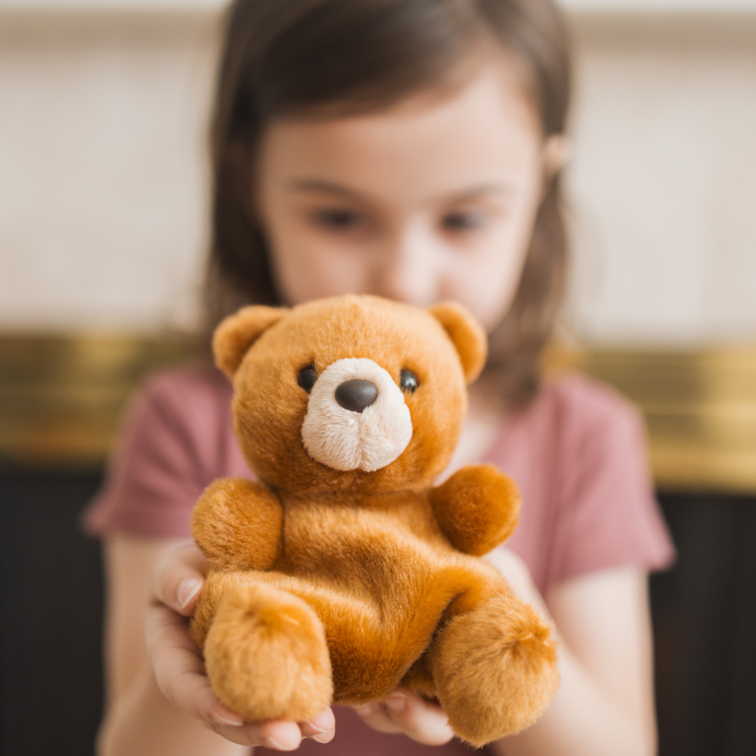 Palm Pals Artie Brown Bear