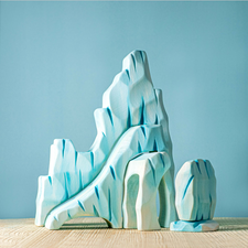 Bumbu Toys Wooden Icy Cliff and Penguin Set