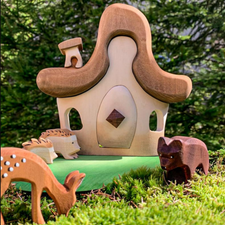 Bumbu Toys Wooden Hut in the Forest