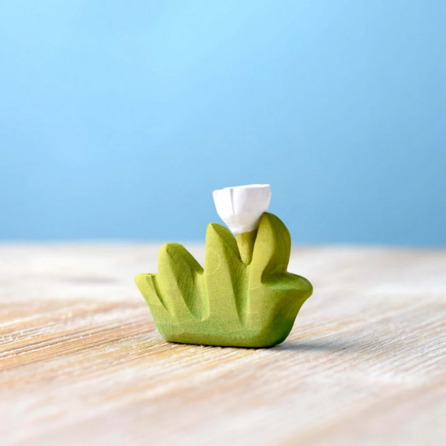 Grass with White Flower (Small) | Wooden Toy