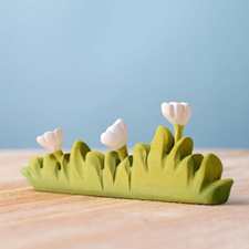 Wooden Grass with White Flowers (Large)