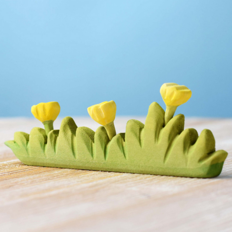 Wooden Grass with Yellow Flowers (Large)