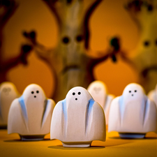 PRE-ORDER White Ghost | Halloween Toy