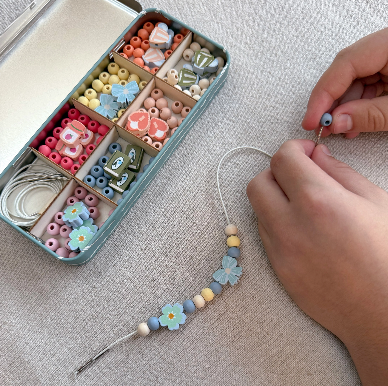 Tiny Trinkets Beading Craft Kit