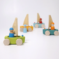 Grimm's Little Land Yachts with Sailors (8pcs)
