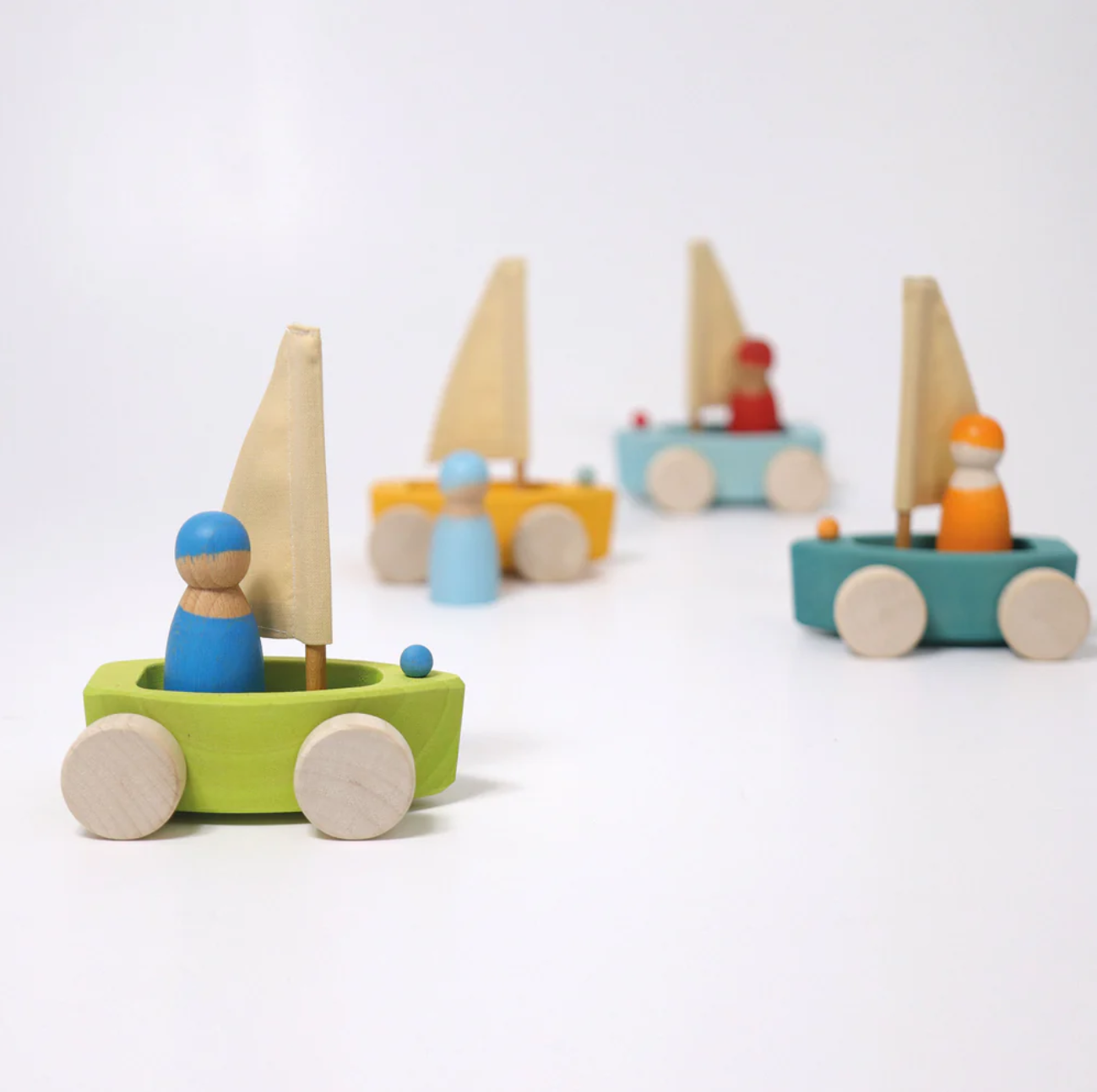 Grimm's Little Land Yachts with Sailors (8pcs)