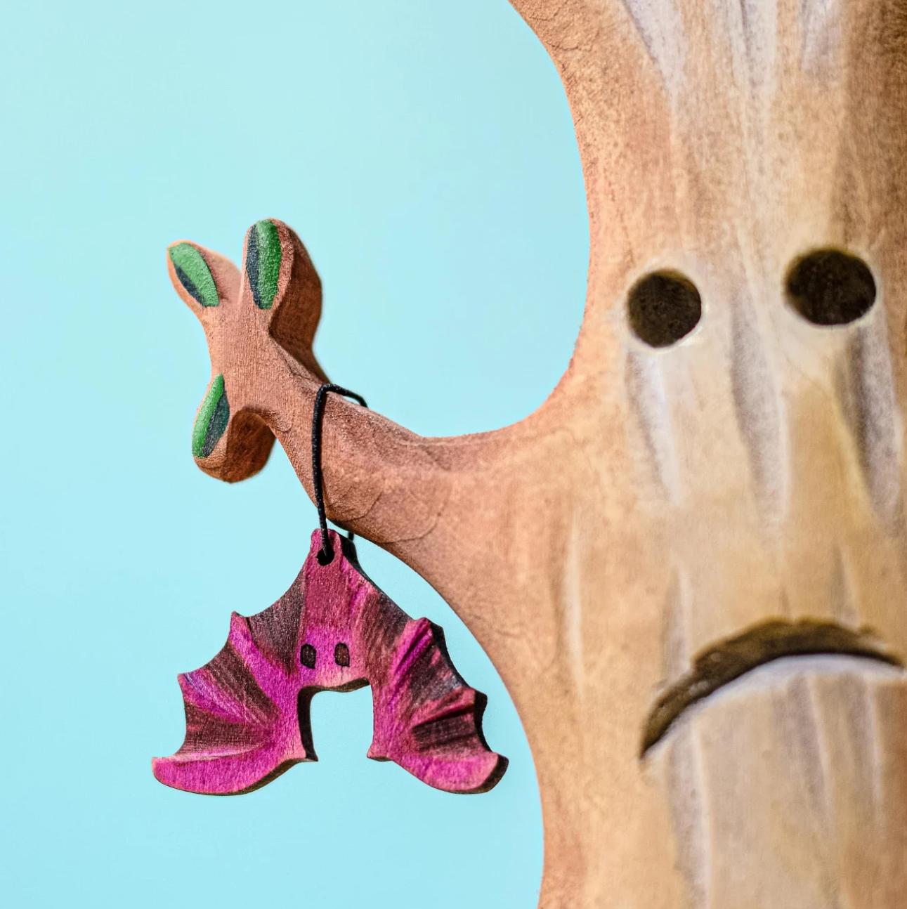 Hanging Bat | Halloween Toy