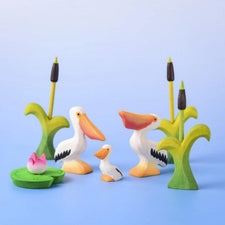 PRE-ORDER Pelican Family (Set of 3)