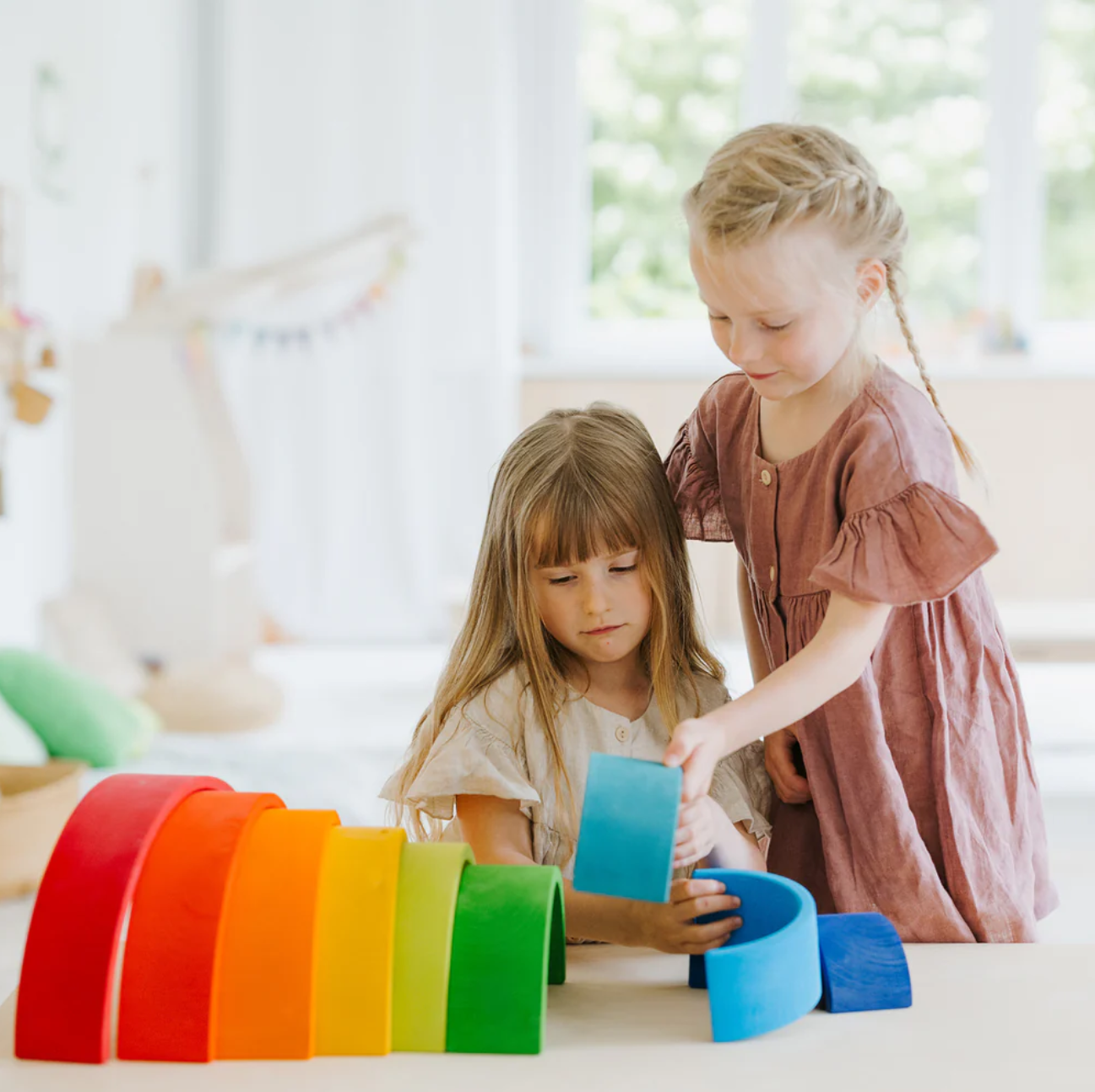 Grimm's Large Stacking Rainbow (12 Pcs)