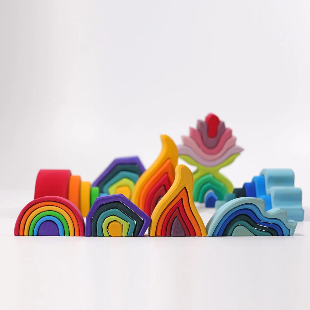 Grimm's Medium Stacking Rainbow (6 Pcs)