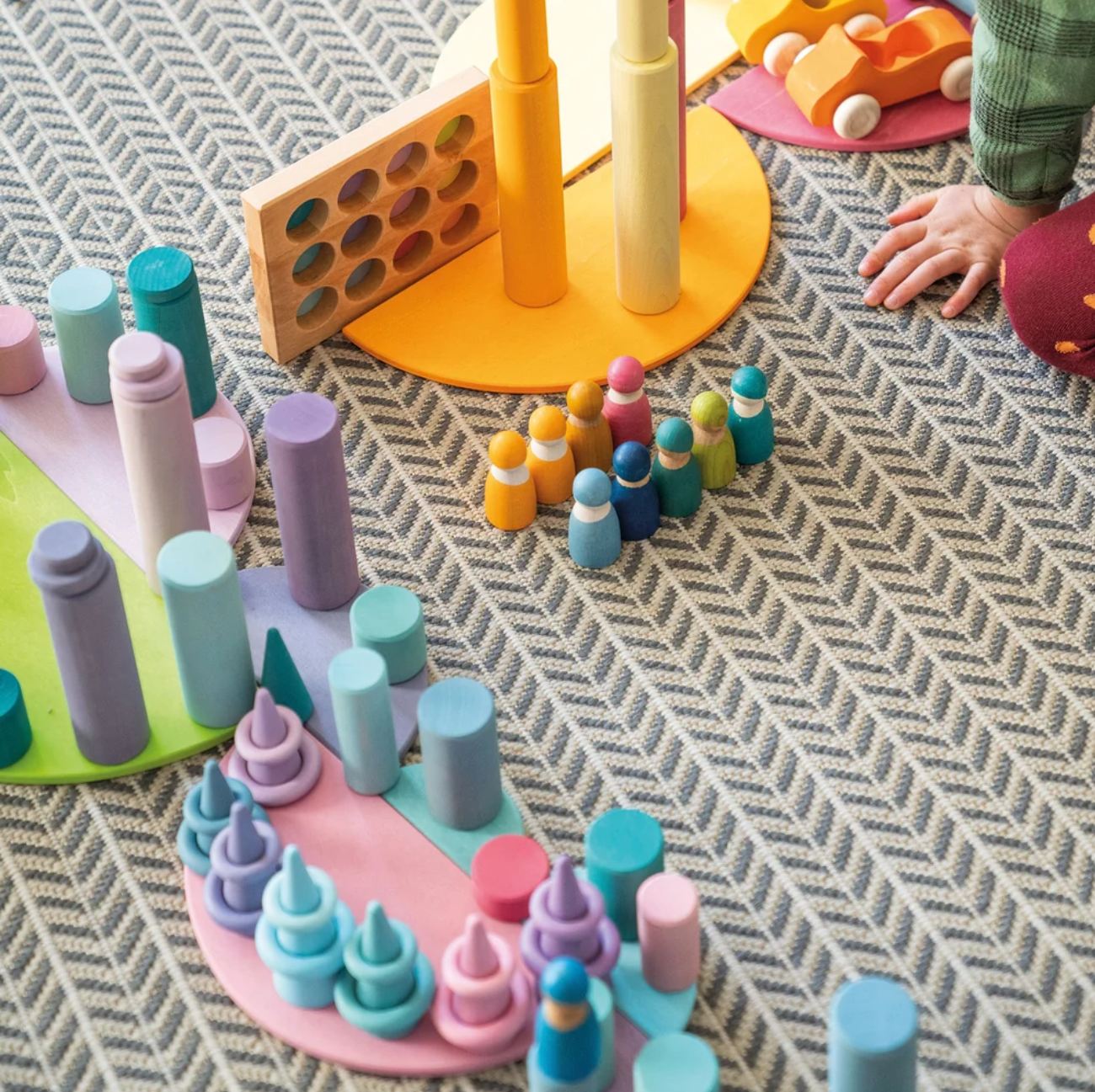 Grimm's Pastel Semi-Circles (11 Pcs)