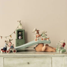 Maileg Tricycle Mouse 2024 - Coral (Big Sister)