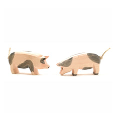 Ostheimer Spotted Pig (Head Low)