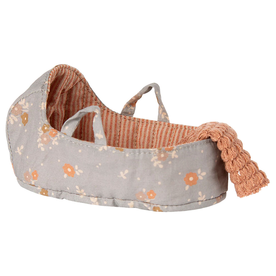 PRE-ORDER Maileg Carry Cot (Micro Bunnies/Rabbits)