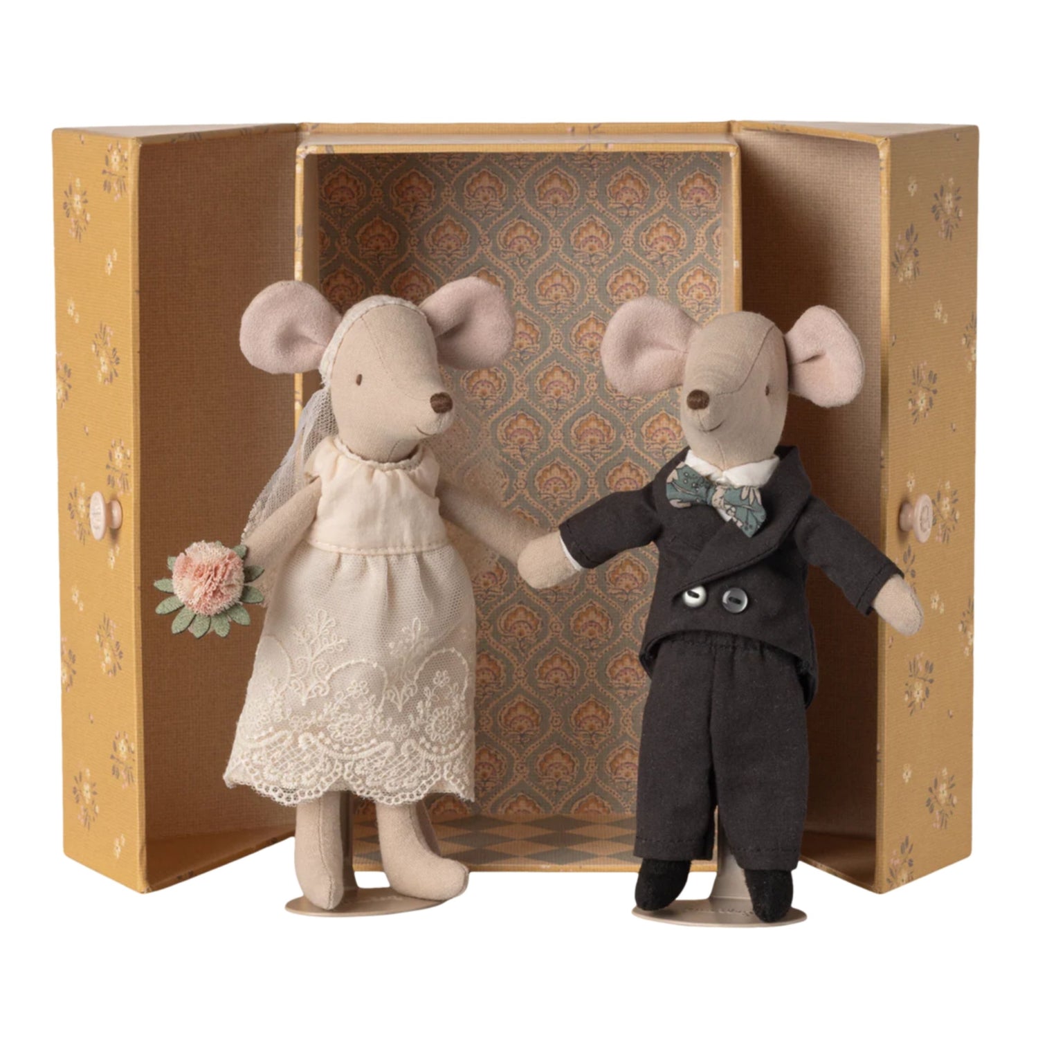PRE-ORDER Maileg Wedding Mice Couple In Box (Mum and Dad)