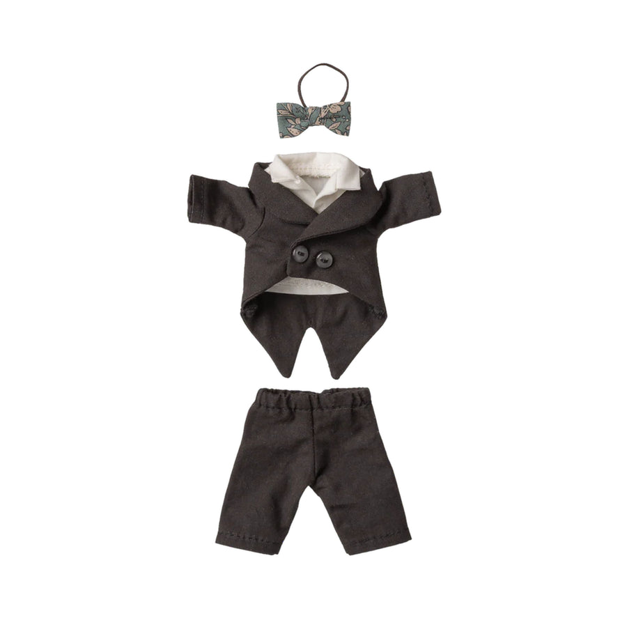 PRE-ORDER Maileg Wedding Suit Clothes Set (Dad Mouse)