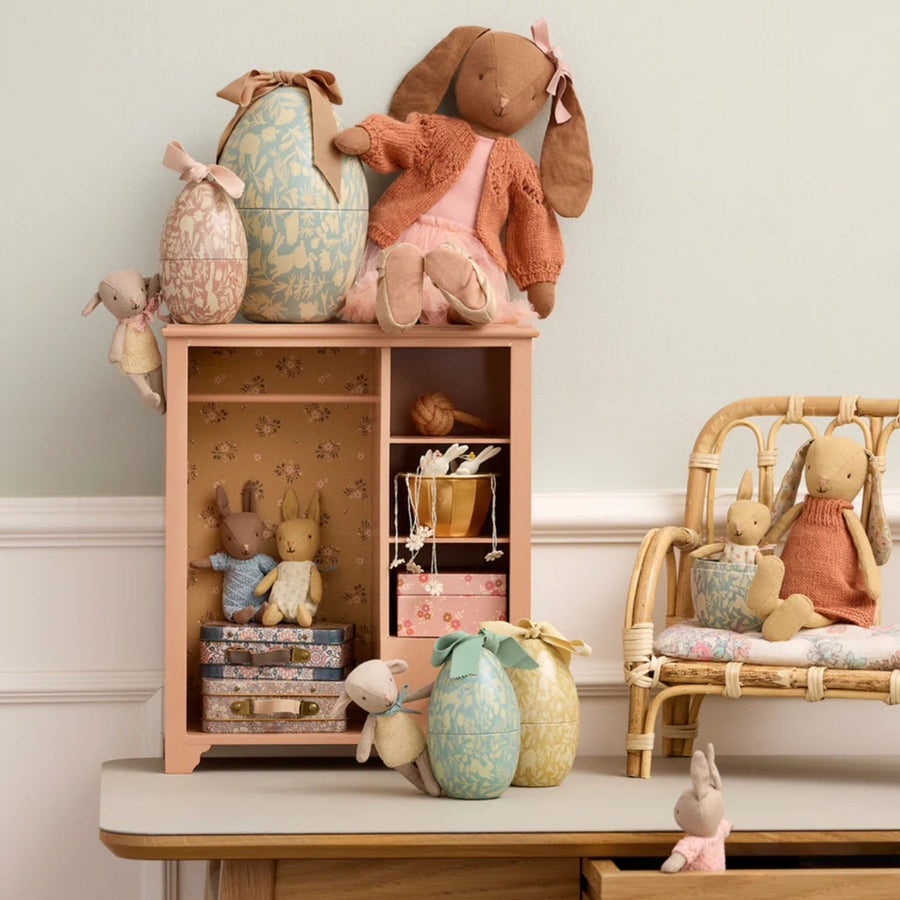 Maileg Easter Egg with Micro Lamb - Powder (Small)