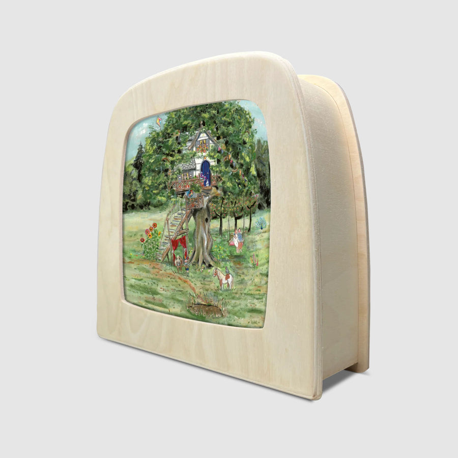 Toverlux SIlhouette | Gwen's Illustrations - Treehouse