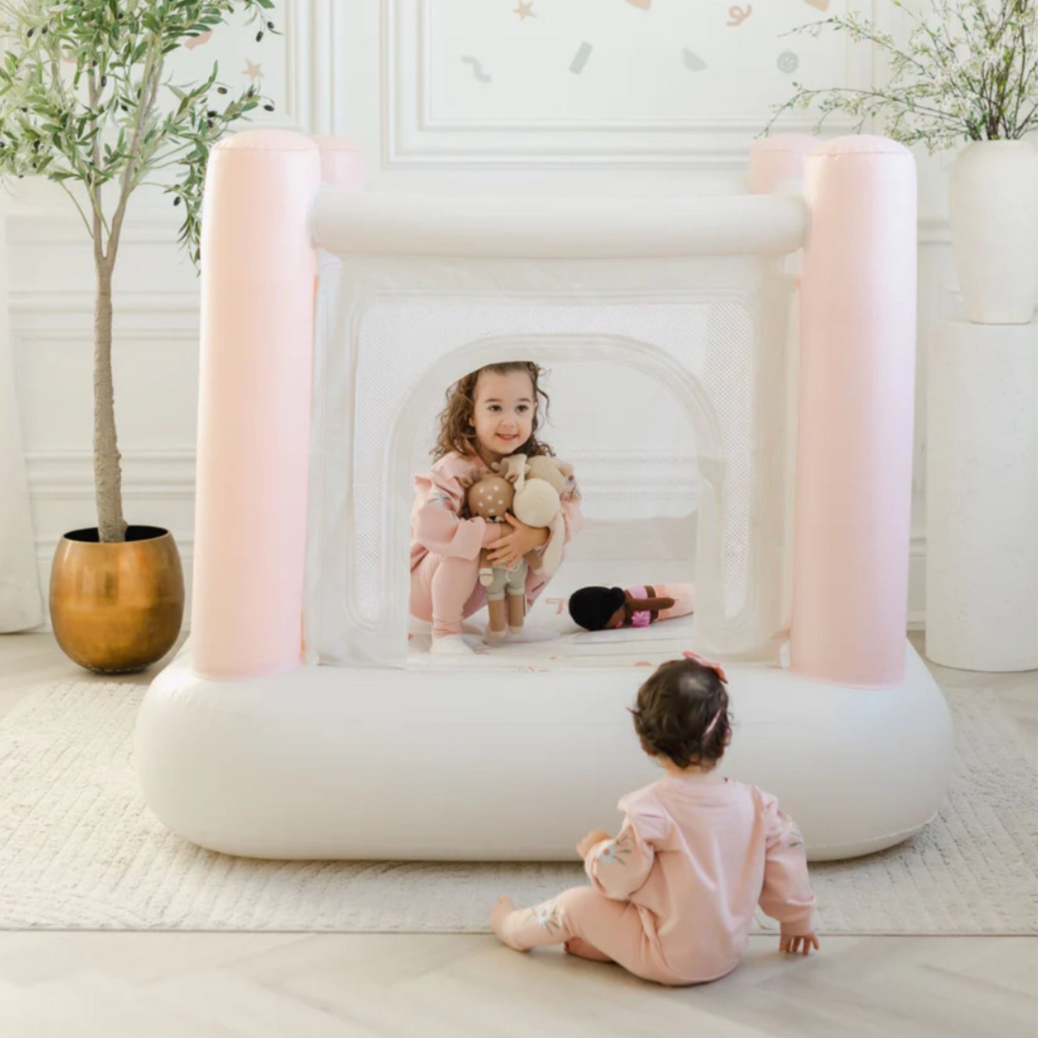 Magic Bounce House – Mini Cordless Indoor Bouncer (Bows & Bloom)