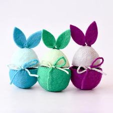 Felt Easter Egg Cover with Bunny Ears (Purple)