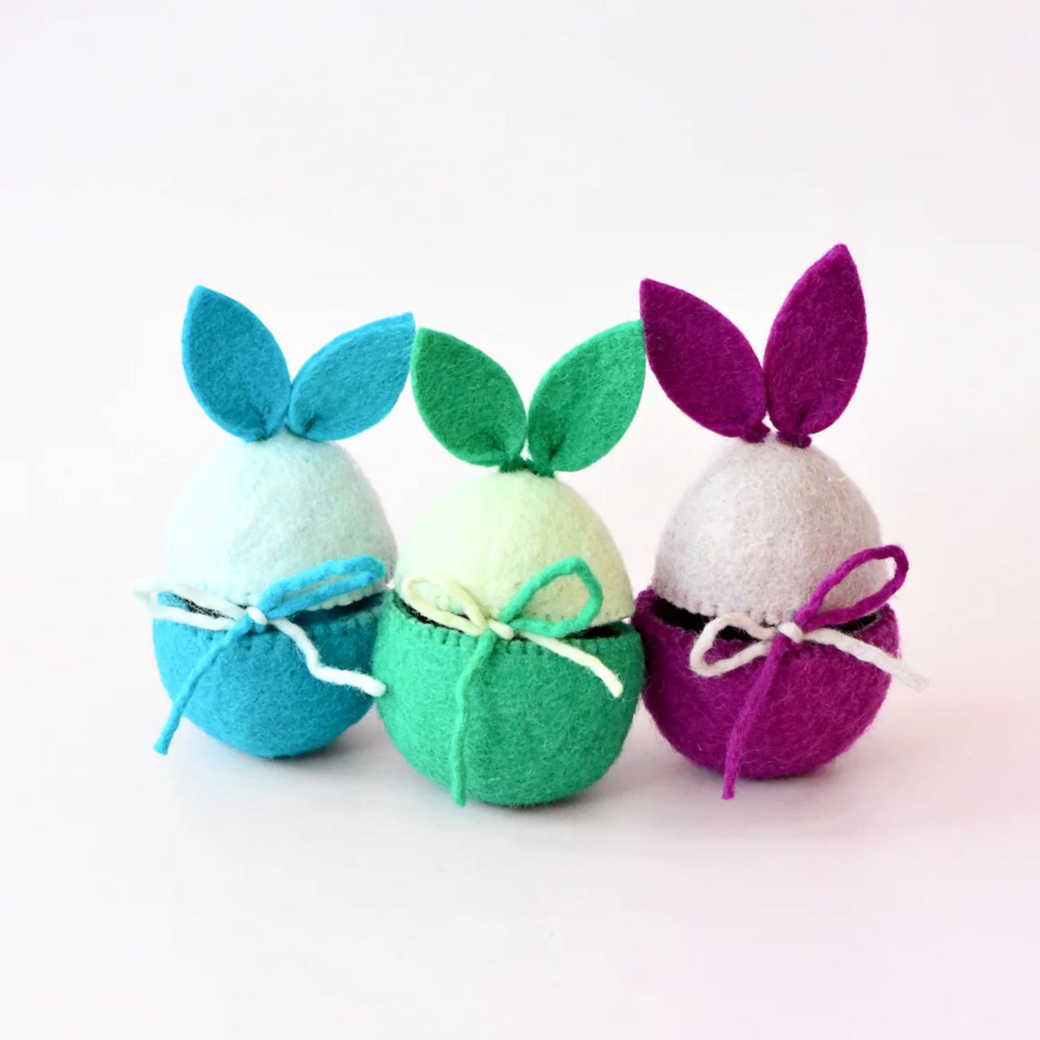 Felt Easter Egg Cover with Bunny Ears (Blue)
