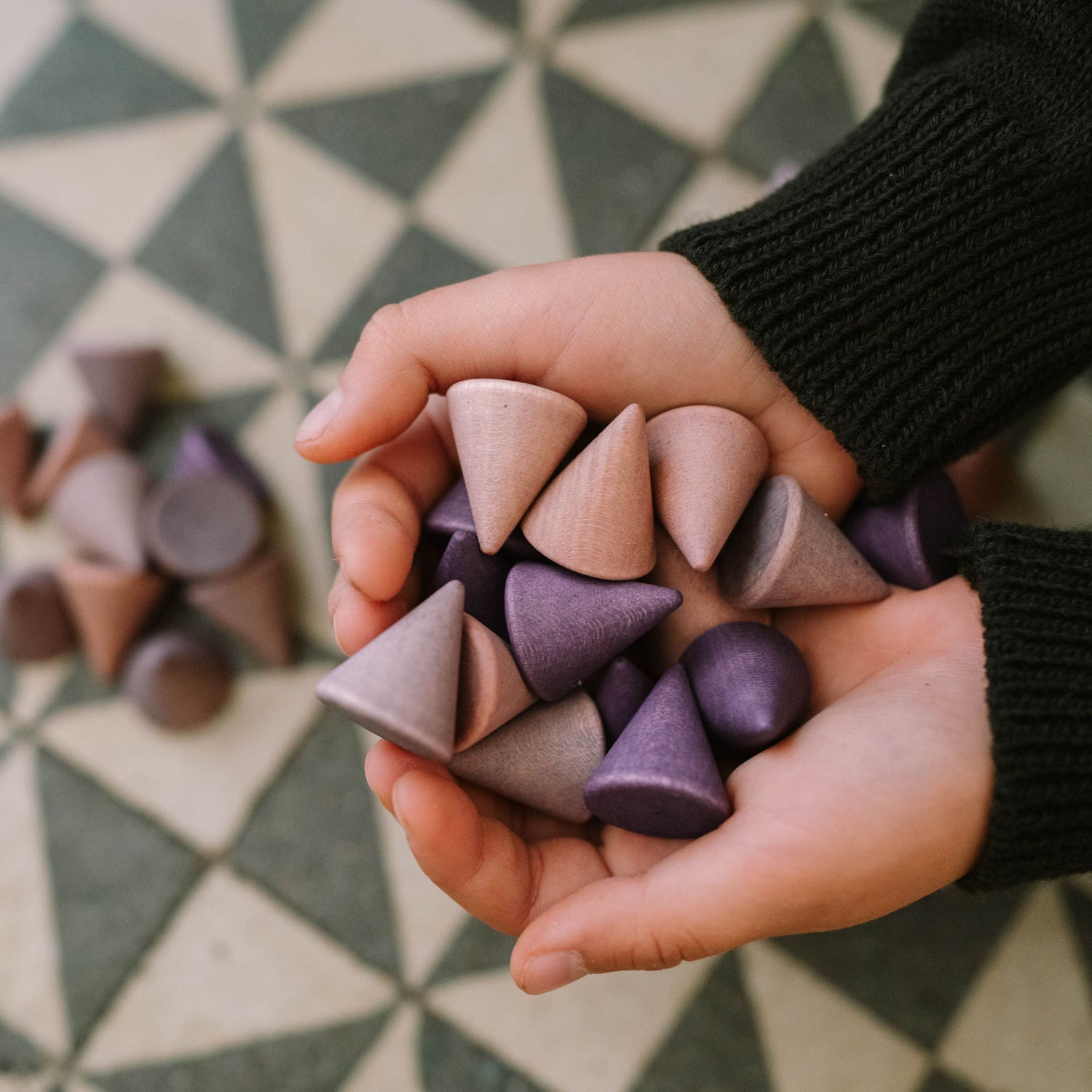 Grapat Wood Mandala (Purple Peaks)