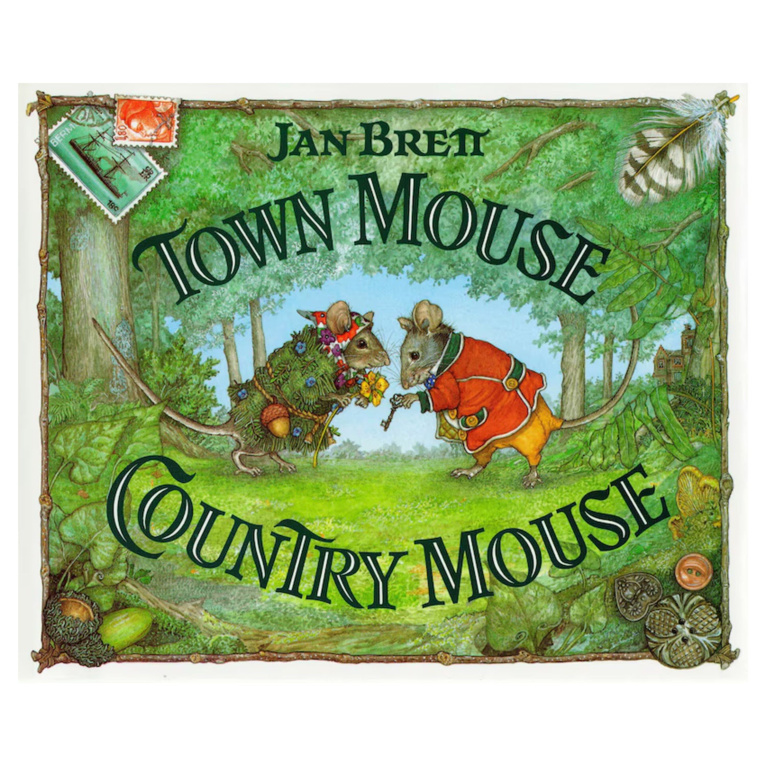 Town Mouse Country Mouse | Hardcover