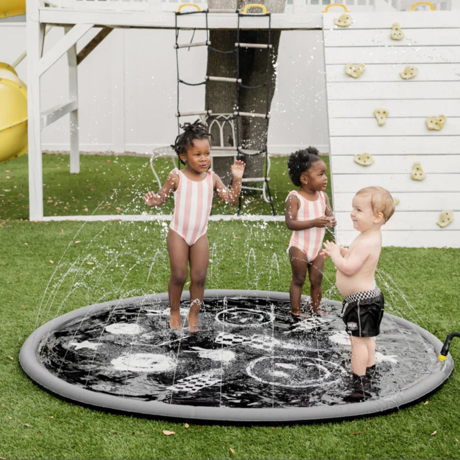 Sprinkler Splash Pad for Kids (Monochrome Smiley)