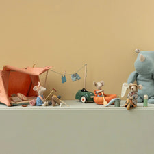 Maileg Thermos and Cups - Mint (Mouse)