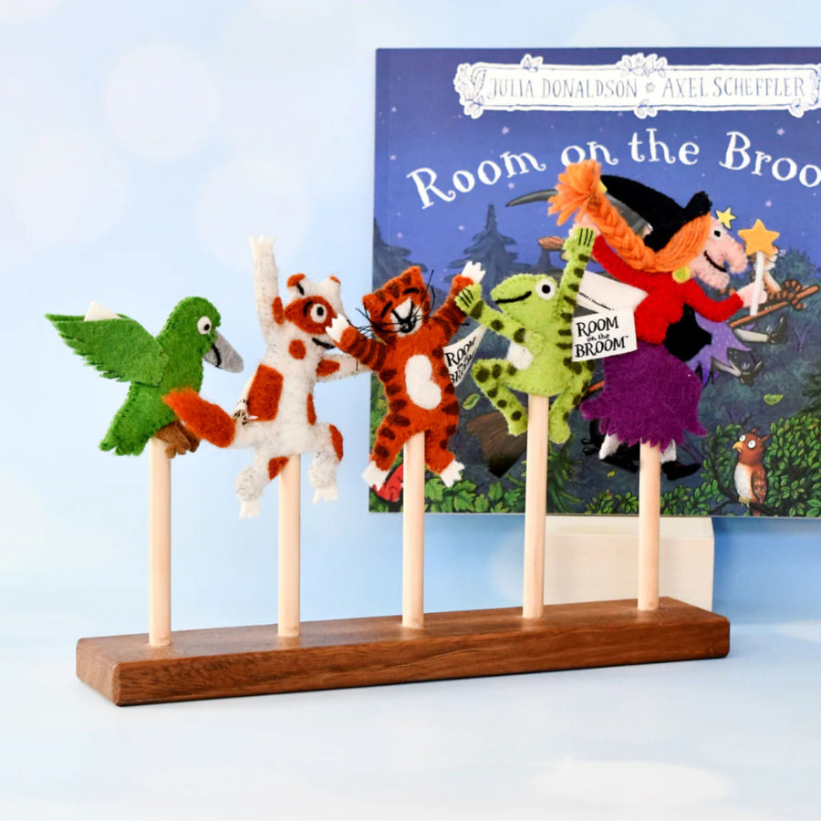 Room On The Broom® Finger Puppets Set