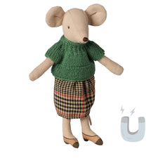 PRE-ORDER Grandma Mouse