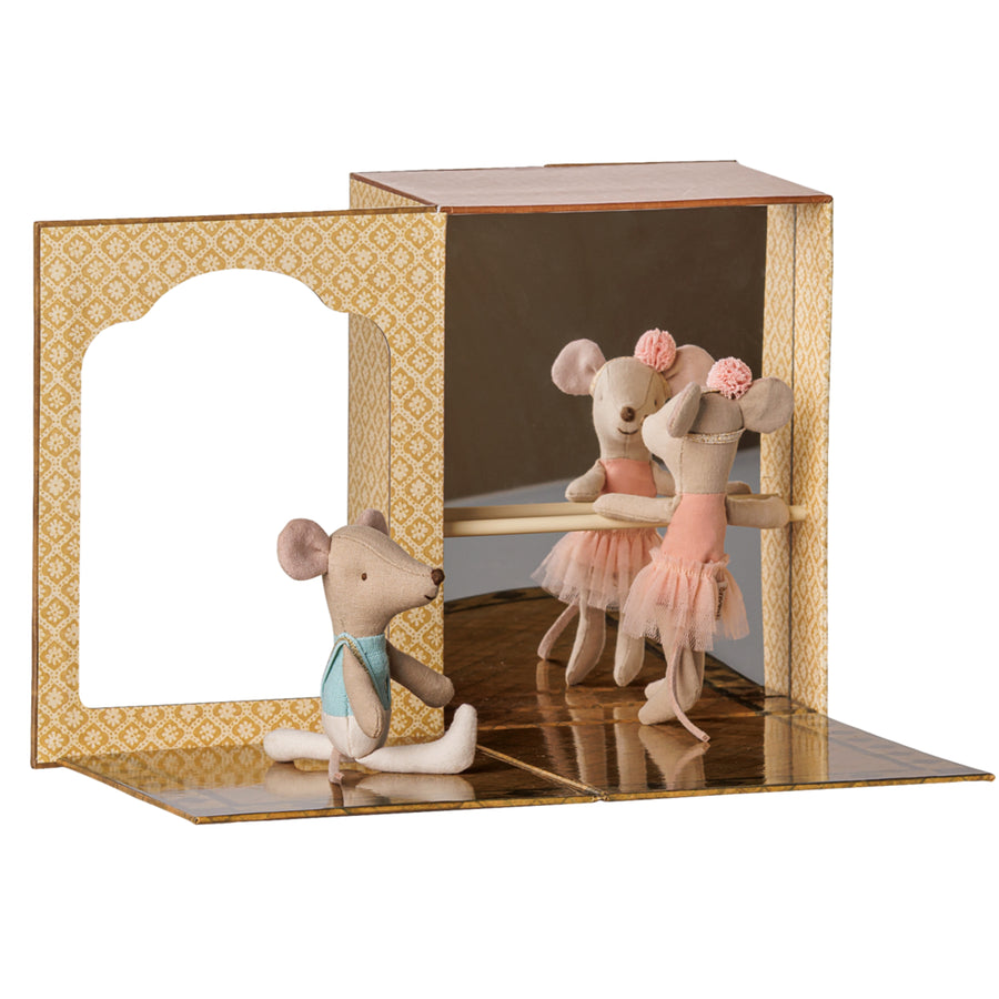 PRE-ORDER Maileg Ballet Mice in Dance Studio (Little Sister & Brother) - NEW 2026