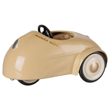 PRE-ORDER Maileg Mouse Car (Wheat)