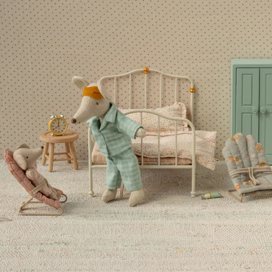 Maileg Pajamas Mint/Sand (Dad Mouse)