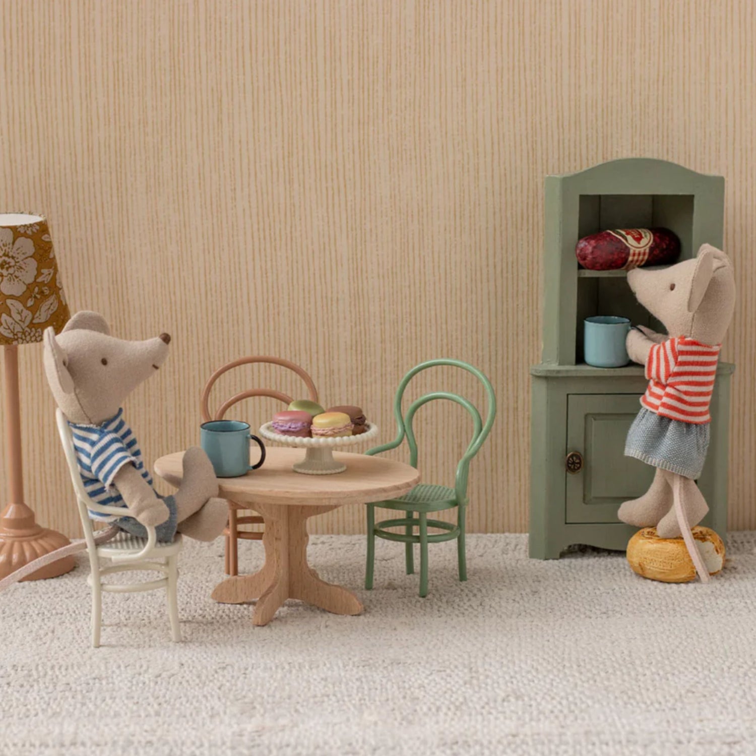 Maileg Vintage Chair - Off White (Mouse)