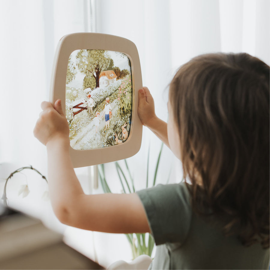 Toverlux FRAME with Window Suction Cup (Silhouettes Sold Separately)