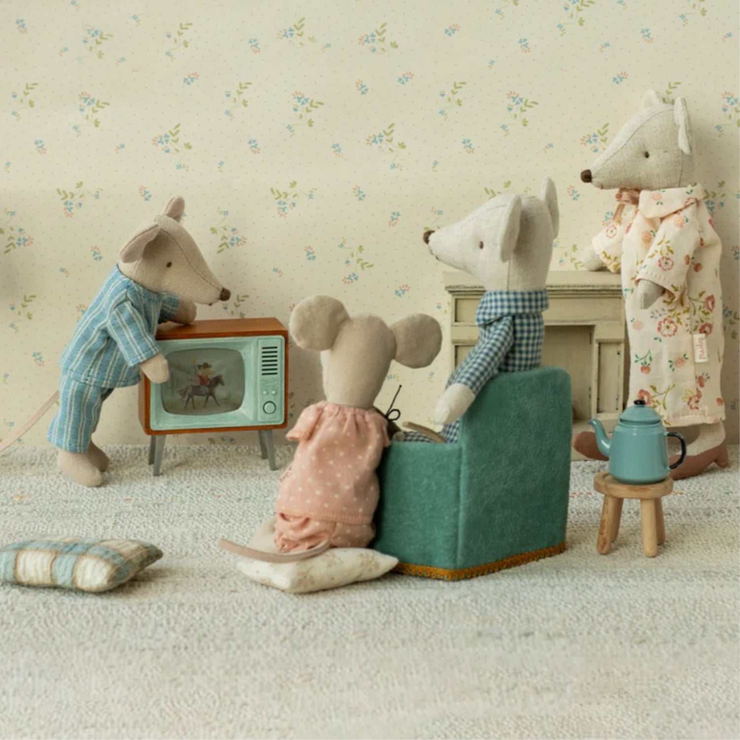 Maileg Television (Mouse)