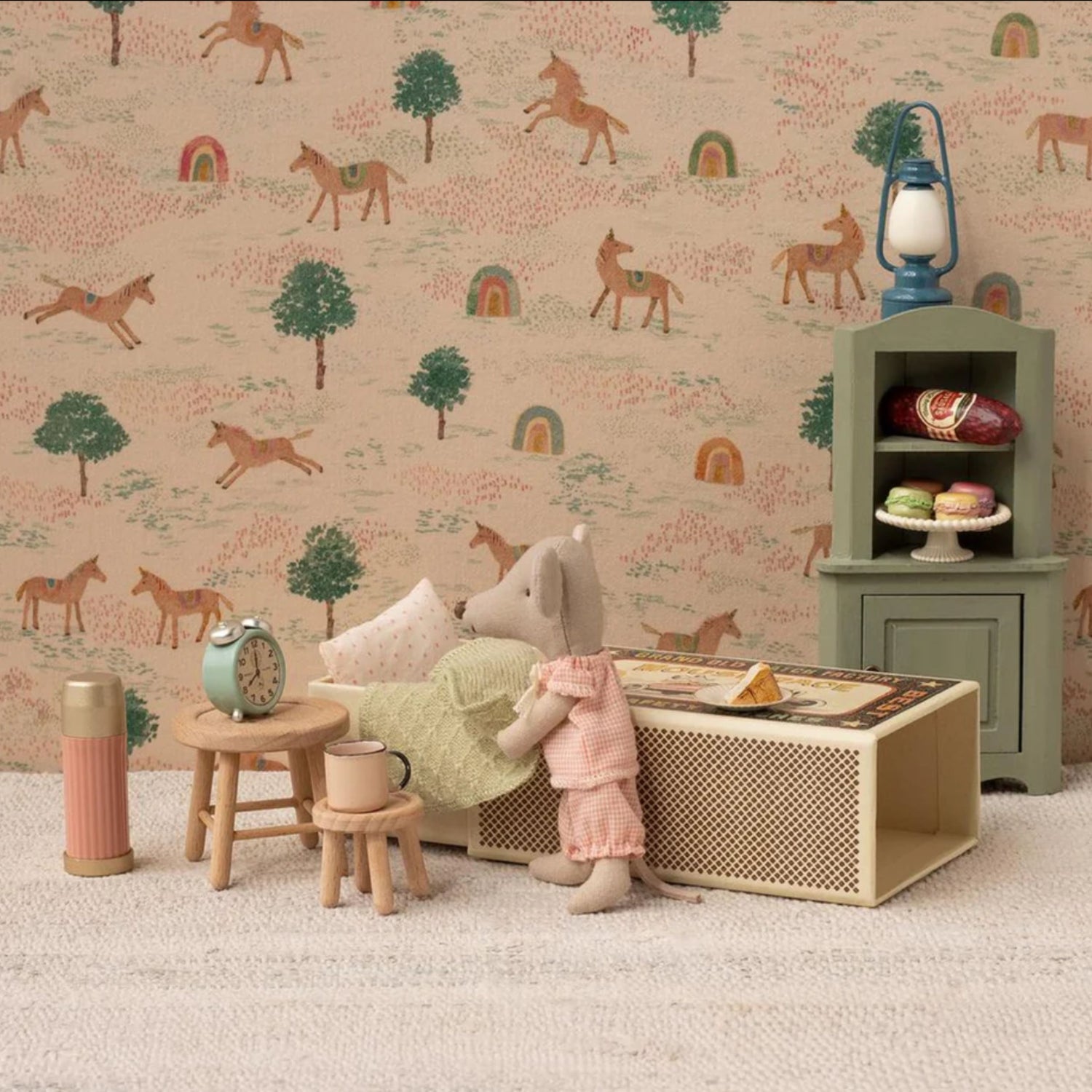 Maileg Thermos and Cups - Soft Coral (Mouse)