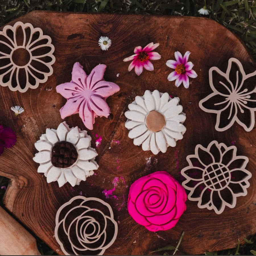 Mixed Flower Eco-Cutter Playdough Set