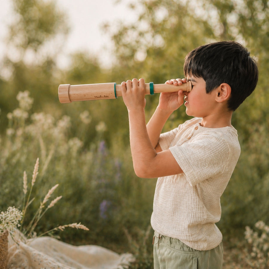 The Explorer Spyglass