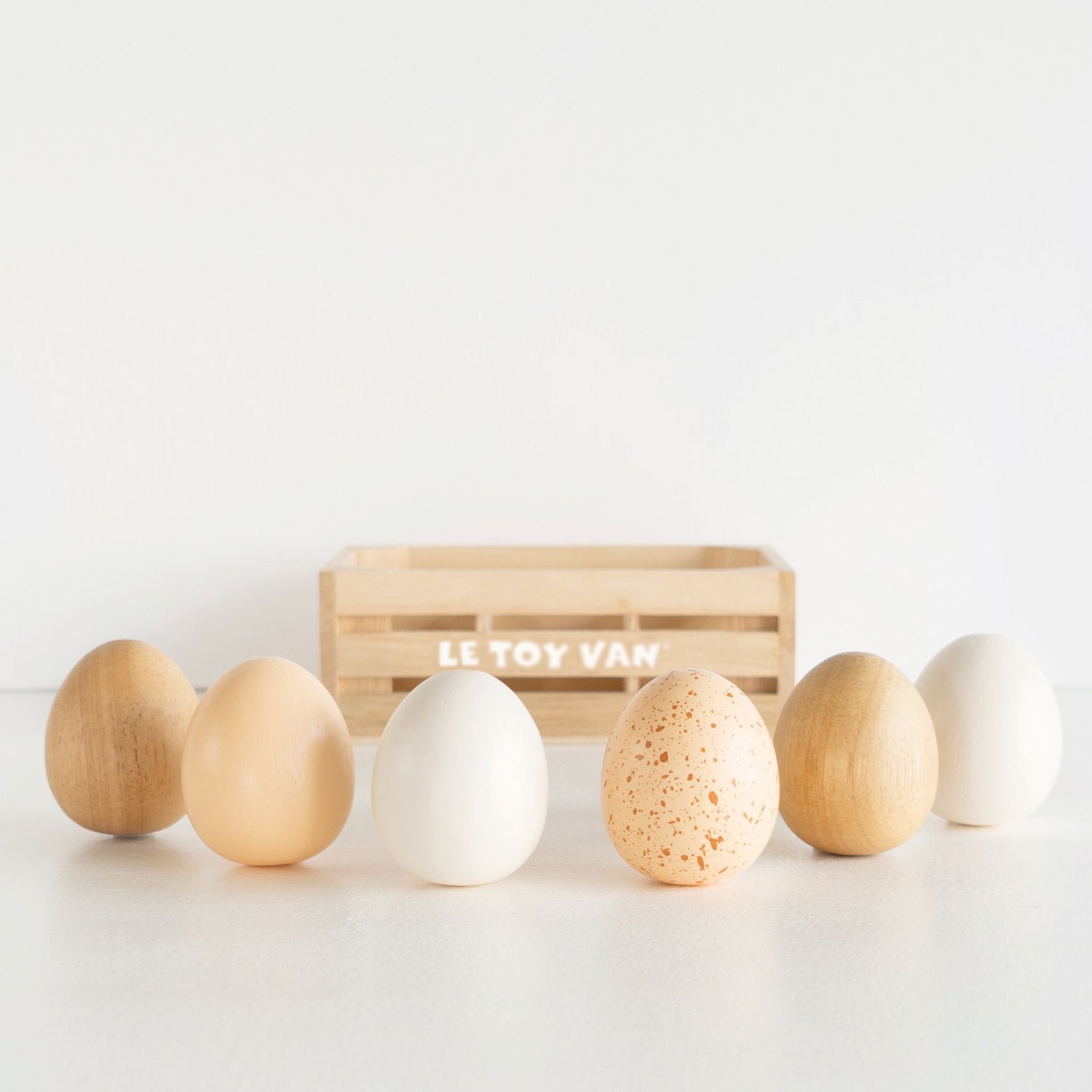 Wooden Toy Farm Eggs In Market Crate