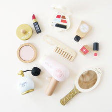 Vanity Star Wooden Beauty Roleplay Kit