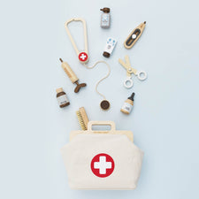 Wooden Animal Vet Roleplay Set