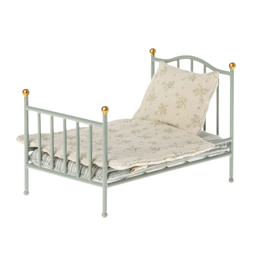 Maileg Vintage Bed - Mint (Mouse)l