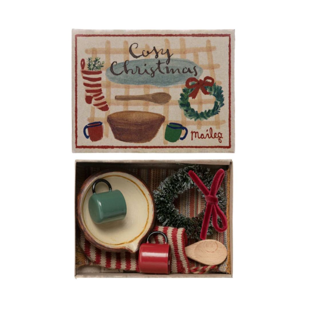 Maileg Cozy Christmas Set (Mouse)