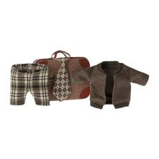 PRE-ORDER Maileg Jacket, Pants and Tie in Suitcase (Grandpa Mouse)