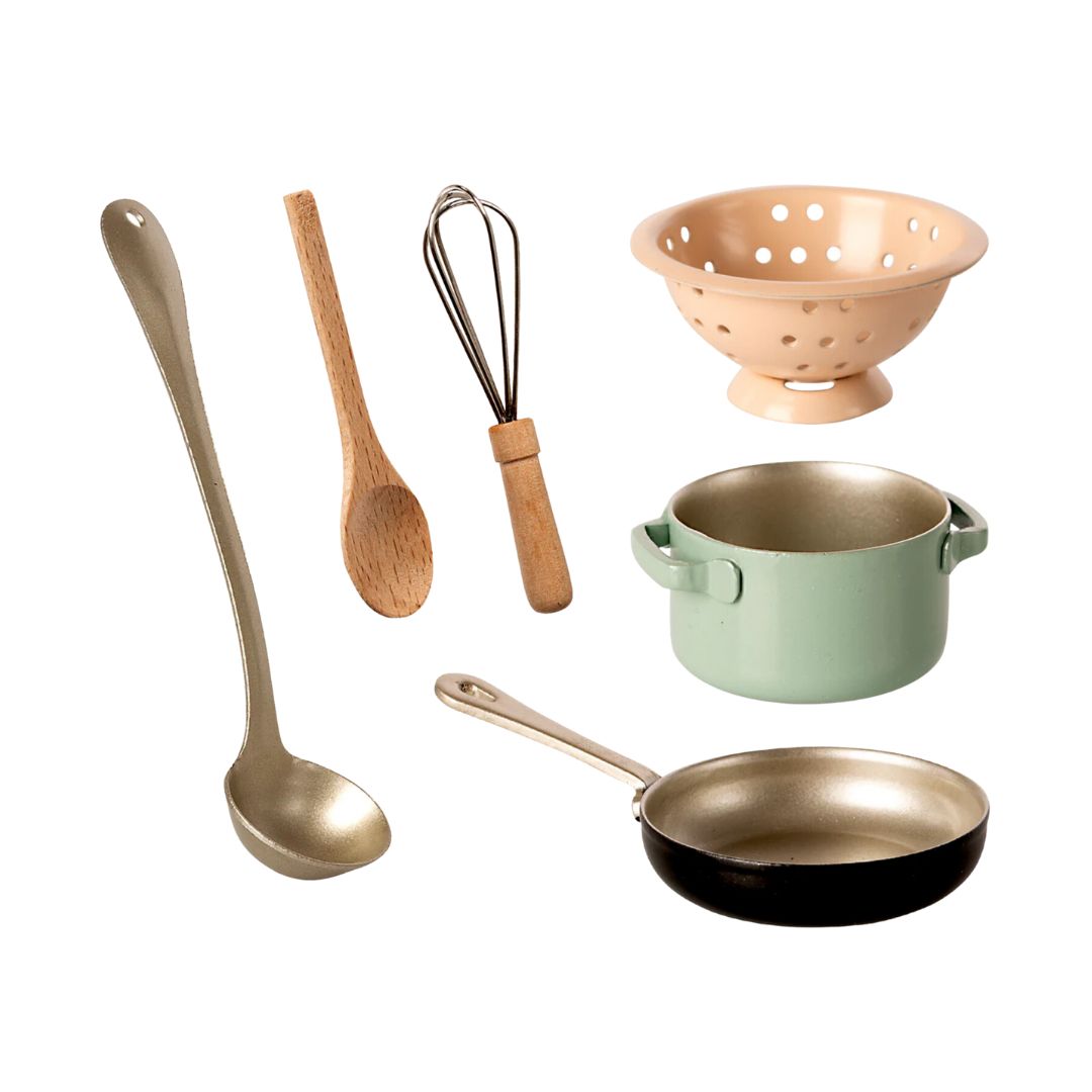 Maileg Cooking Set (Mouse)