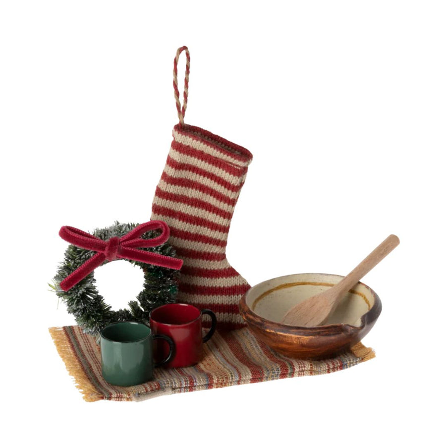 Maileg Cozy Christmas Set (Mouse)