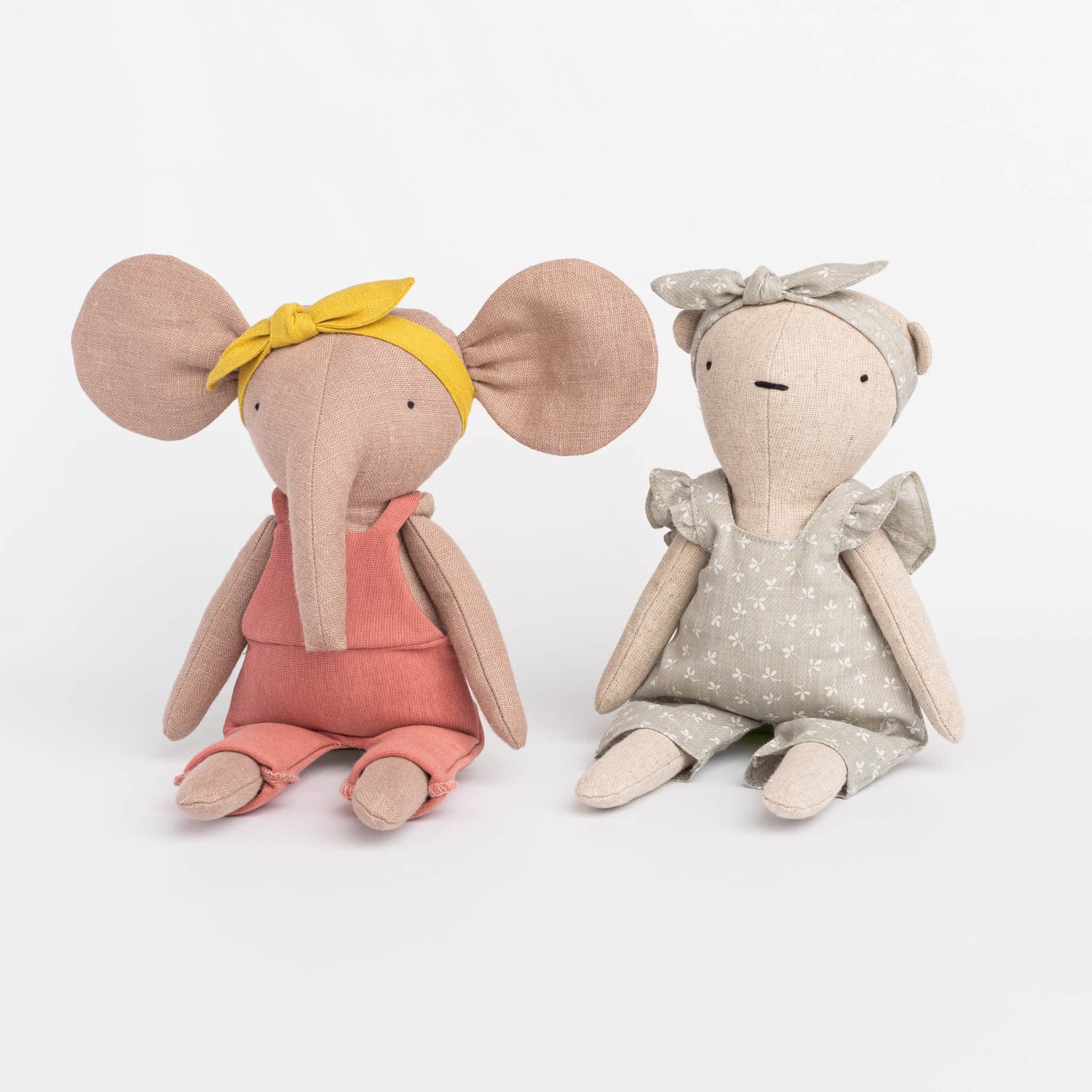 Cozymoss Soft Toys Bear Echo - Handmade Soft Linen Toy Bear with Clothes Set