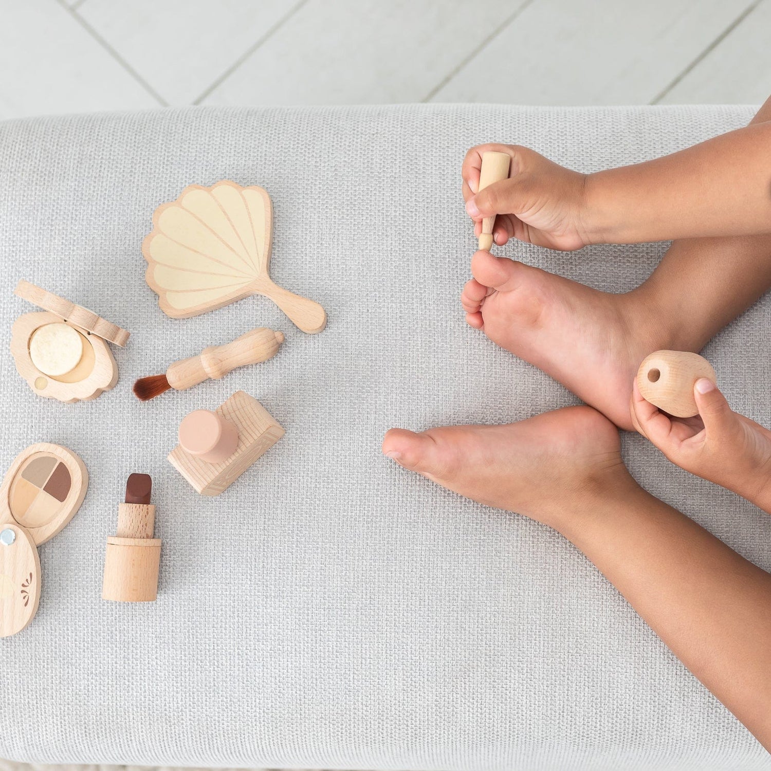 Konges Slojd Pretend Play Wooden Beauty Set